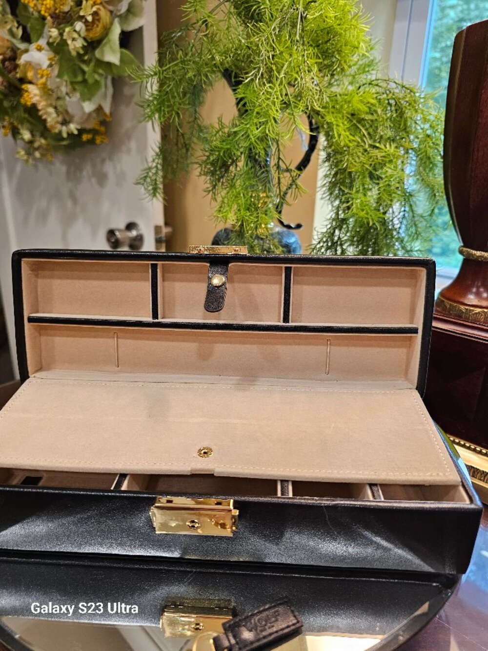 Heritage by Wolf Designs Black Leather Double-Tier Jewelry Box Organizer w/ Key